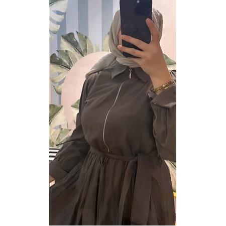 FERMUAR DETAYLI ELBİSE